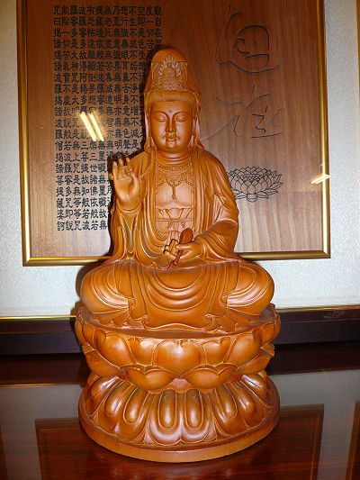 梟楠木觀音神尊05