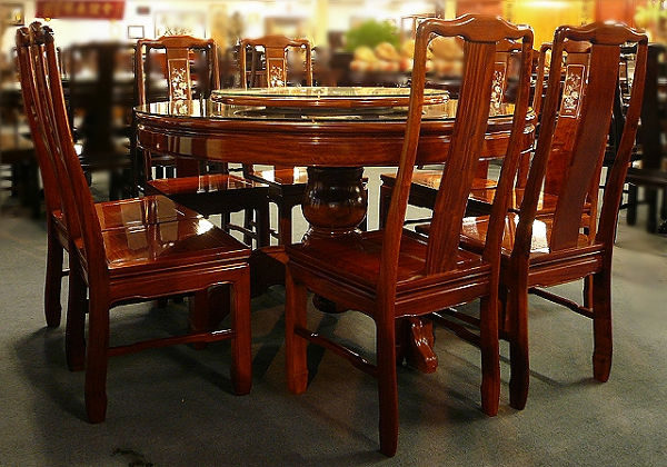 原木家具的實木餐桌、原木桌板、實木桌椅組2